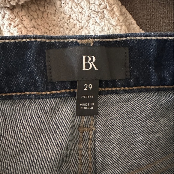 Banana Republic Pintuck Jean - Picture 5 of 9